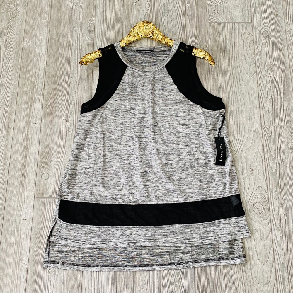 Doe & Rae workout top